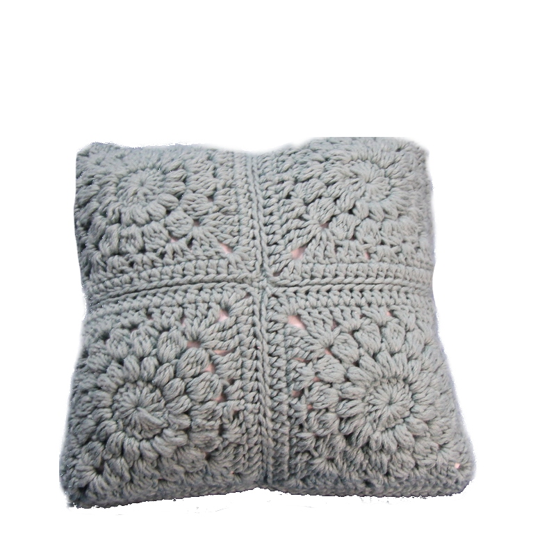 Almohada gris tejemanejealbacete.com  1 - Almohada Gris